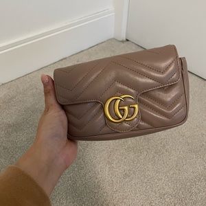 Gucci GG MARMONT SUPER MINI BAG